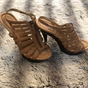 Jessica Simpson Tan Heel Sandals